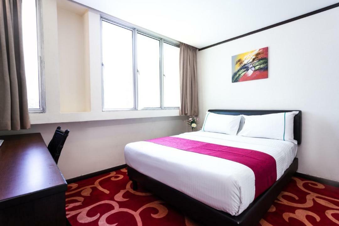 Hotel Vistaria Johor Bahru Exterior photo